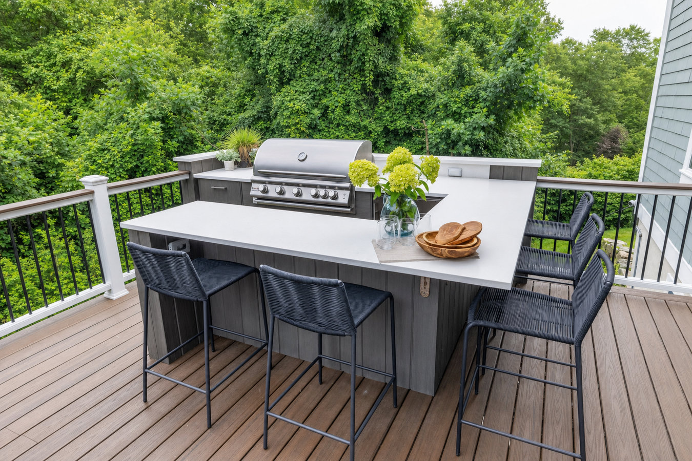 Outdoor kitchen decks in Gainesville, FL