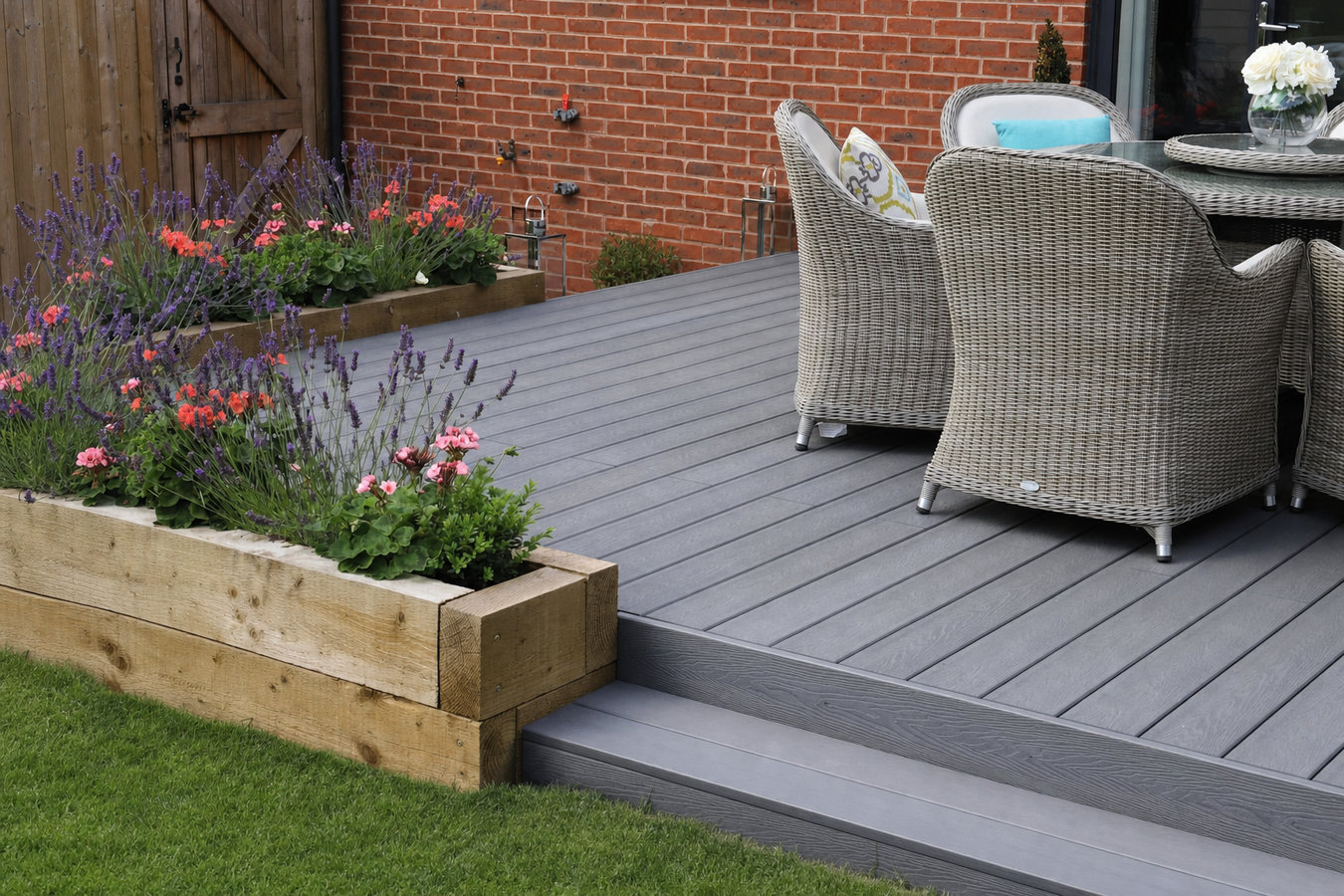 Trex deck installation in Gainesville, FL